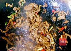 肉丝炒辣皮的做法图解3