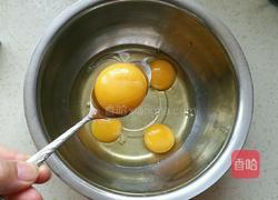 草莓奶油蛋糕卷的做法图解5