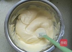 草莓奶油蛋糕卷的做法图解13