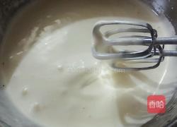 葡萄干纸杯蛋糕的做法图解5