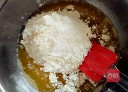 玛德琳蛋糕的做法图解3