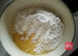 什锦披萨的做法图解1