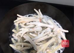 电饭煲广式鸡脚的做法图解1