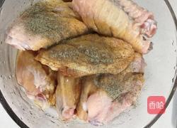 三汁焖鸡翅的做法图解2