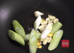 三汁焖鸡翅的做法图解4