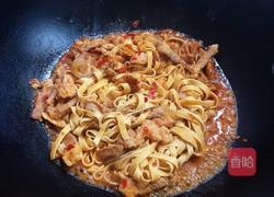 青椒豆腐皮炒肉的做法图解5