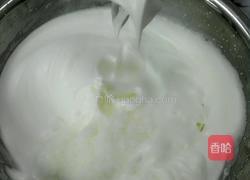 八寸戚风蛋糕（清水版）的做法图解10
