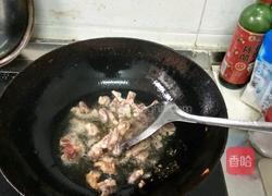 蕨菜炒肉的做法图解3