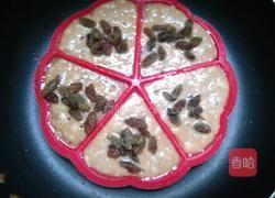 葡萄干原味华夫饼 平底锅版的做法图解2