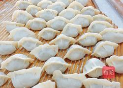 香菇荠菜饺子的做法图解10