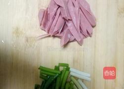 火腿炒饭的做法图解2
