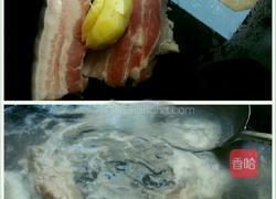 蒜苗回锅肉的做法图解2
