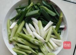 蒜苗回锅肉的做法图解5