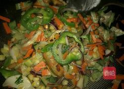 香肠披萨的做法图解2