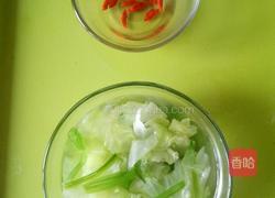 凉拌包心菜的做法图解2