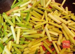 香干炒蒜苔的做法图解9