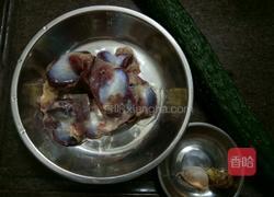 鸡肾炒青瓜的做法图解1