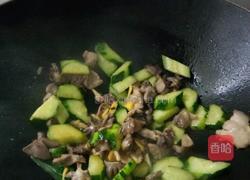 鸡肾炒青瓜的做法图解5