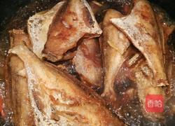 红烧剥皮鱼的做法图解9