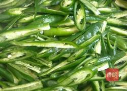 尖椒炒豆干的做法图解3