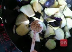 东北土豆炖茄子的做法图解4