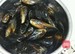 白灼海虹的做法图解1