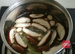 牛肉鲜蘑蔬菜面的做法图解4