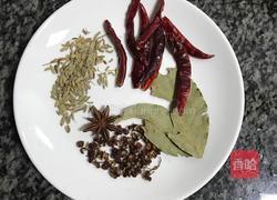 香辣鸭舌的做法图解3