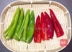 辣椒酿肉末的做法图解1