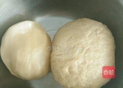 千层油酥豆沙卷的做法图解1