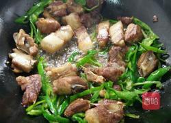 排骨五花炒辣椒的做法图解8