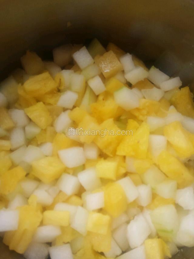放进一碗清水煮