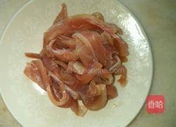 肉片炒尖椒干豆腐的做法图解1