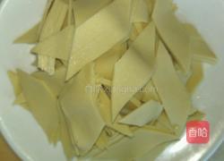 肉片炒尖椒干豆腐的做法图解3