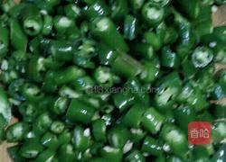 绿尖椒辣酱的做法图解2