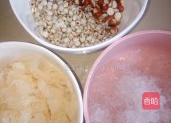 银耳山药羹的做法图解1