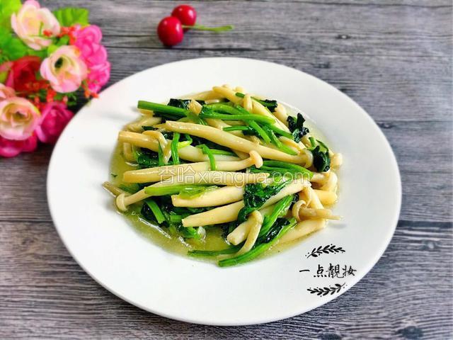 白玉菇炒菠菜