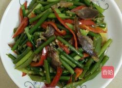 腊肉炒蒜苔的做法图解7