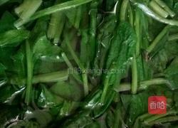 咯吱菠菜汤的做法图解3