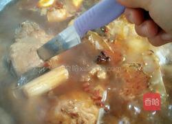 红油豆瓣酱炖青鱼块的做法图解7