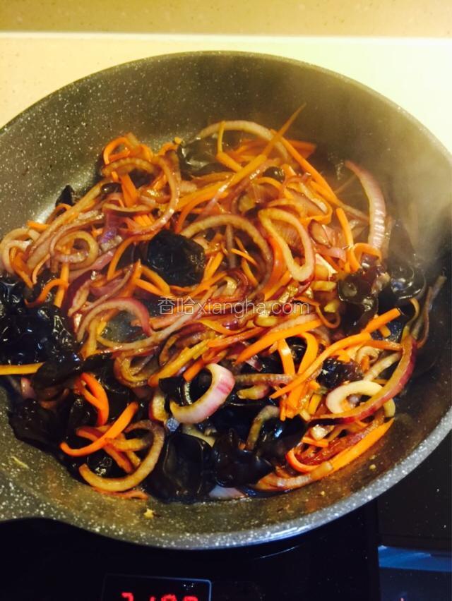 加生抽，薄盐酱油，糖调味