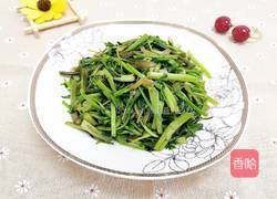 野芹腊肉小炒的做法图解8