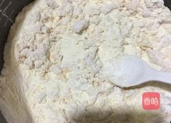 奶香无铝油条的做法图解1