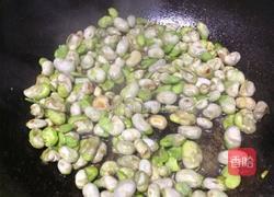 葱炒蚕豆的做法图解6