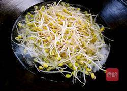 韭菜炒黄豆芽的做法图解3
