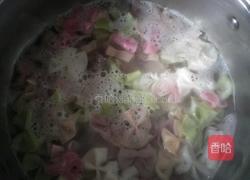 火腿肠爱心蝴蝶面的做法图解11