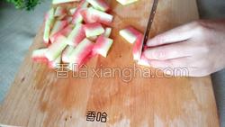 炒西瓜皮的做法图解2