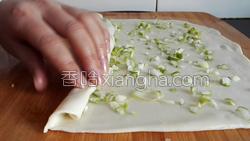 烫面葱油饼的做法图解17