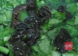 青菜木耳蛋花汤的做法图解7