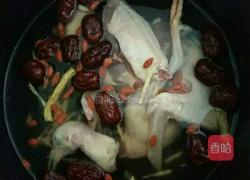 鸽子红枣汤的做法图解2